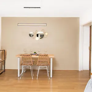 https://apt-renovated-terrace-free-parking.fr-provencehotel.com