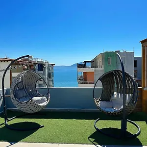 Luxury Rooftop Appartamento Vlorë